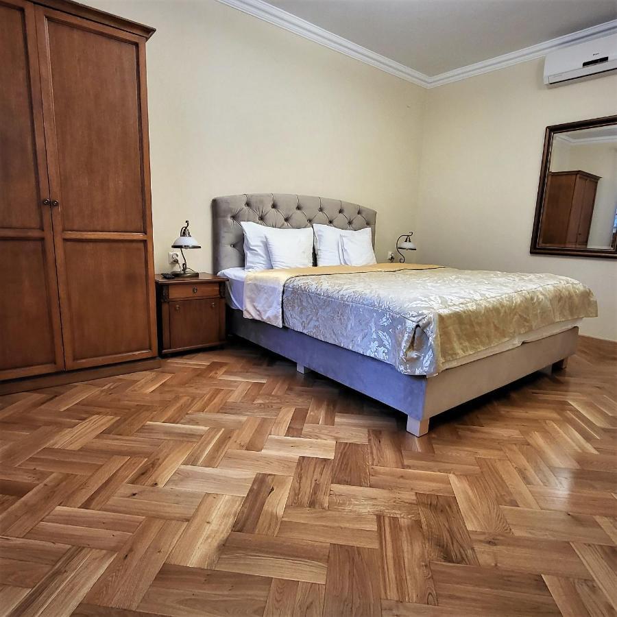 Hotel Sarmata Zespol Dworski Sandomierz Exterior photo